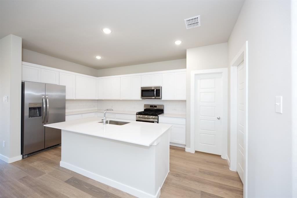 577 Sierra Rdg - Photo 5 of 26