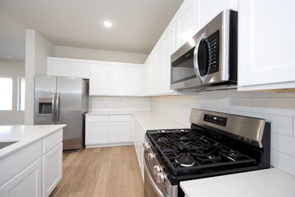 577 Sierra Rdg - Photo 6 of 26