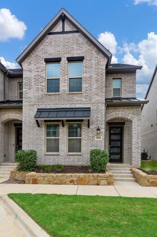 1899 Melinda Ln - Photo 4 of 27