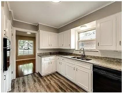 6826 Kingsbury Dr - Photo 2 of 26