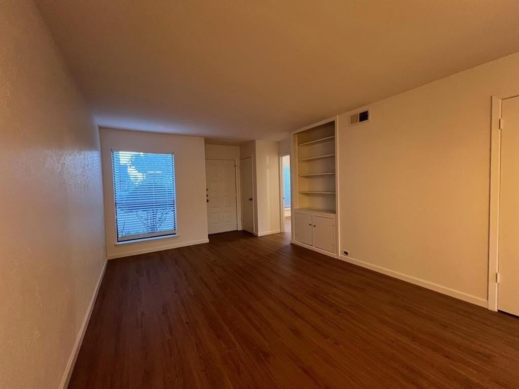 1801 W Spring Creek Pkwy #U2 - Photo 3 of 18