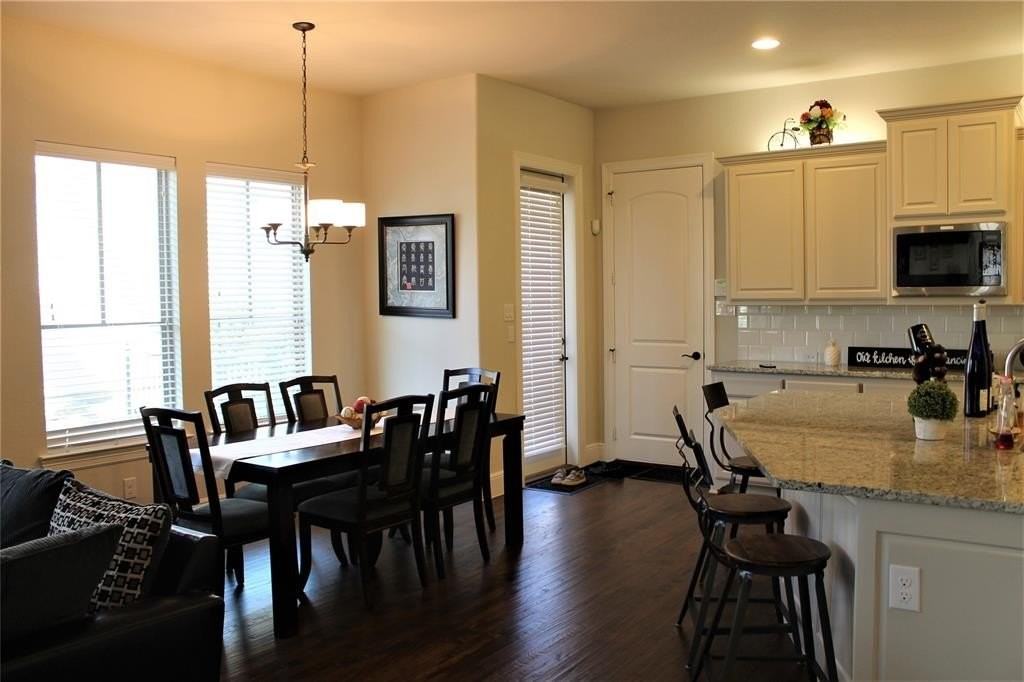 328 Loma Alta Dr - Photo 6 of 24