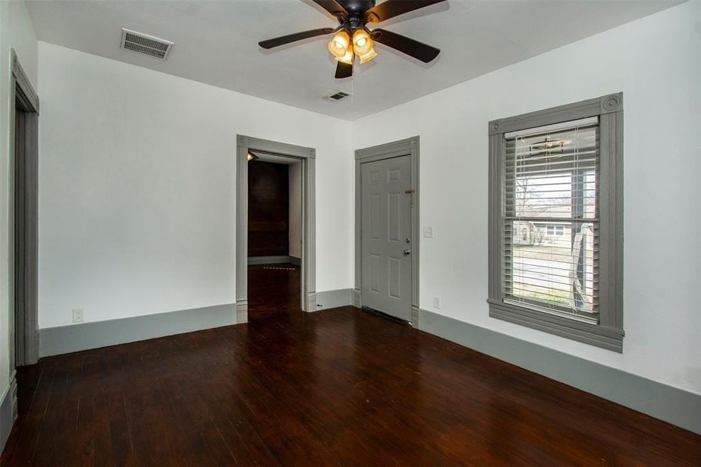 108 W Haning St - Photo 5 of 31