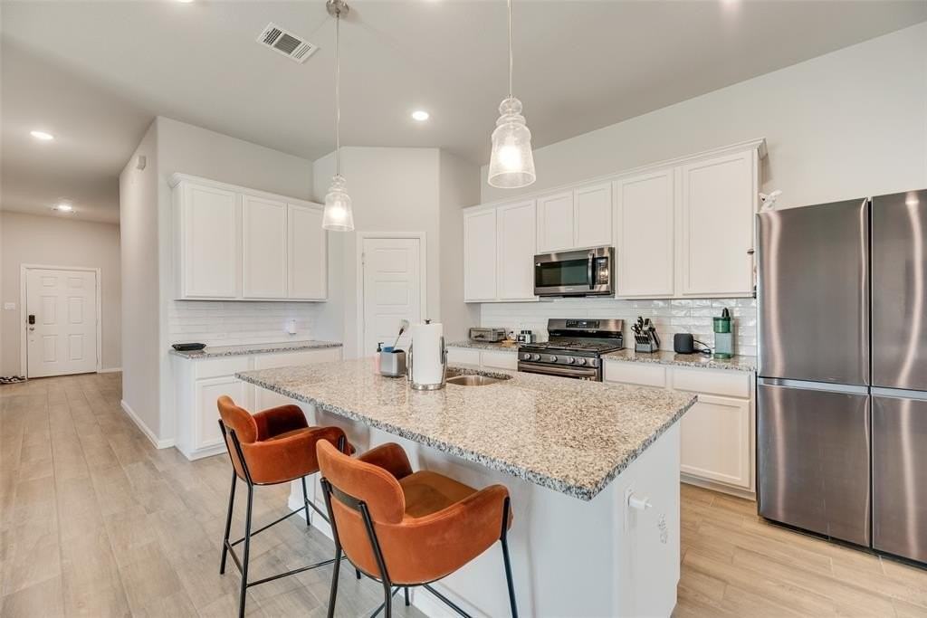 8900 Bronze Meadow Dr - Photo 5 of 21