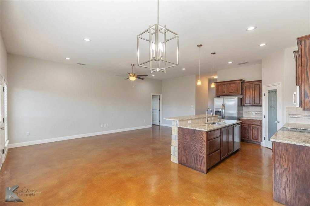 7385 Southern Belle Cir - Photo 4 of 24