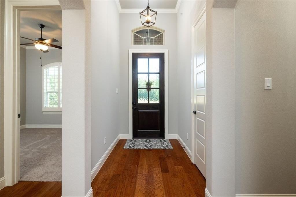 8300 Odell St - Photo 3 of 38