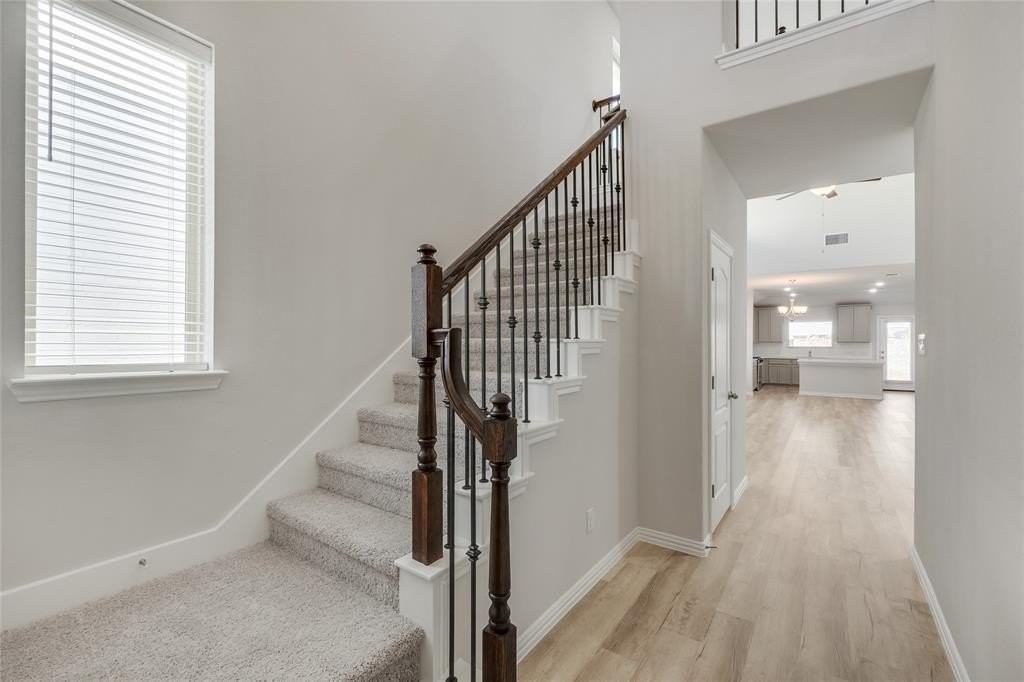 2221 Peters Colony Dr - Photo 4 of 26