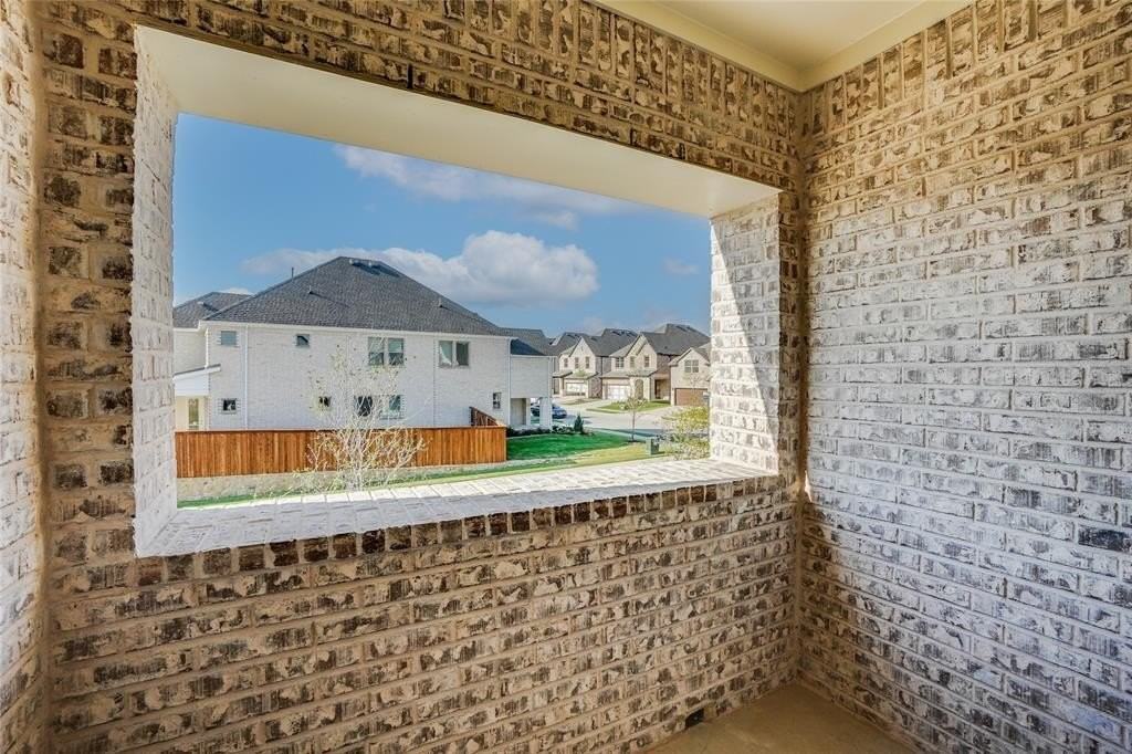 2221 Peters Colony Dr - Photo 5 of 26