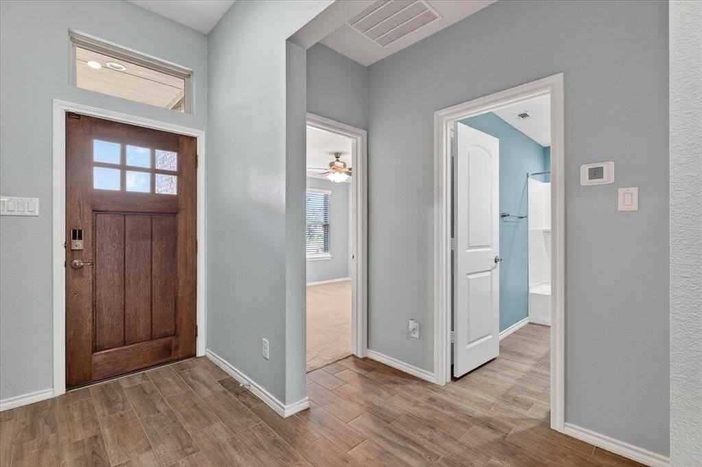 628 Presidio St - Photo 4 of 37