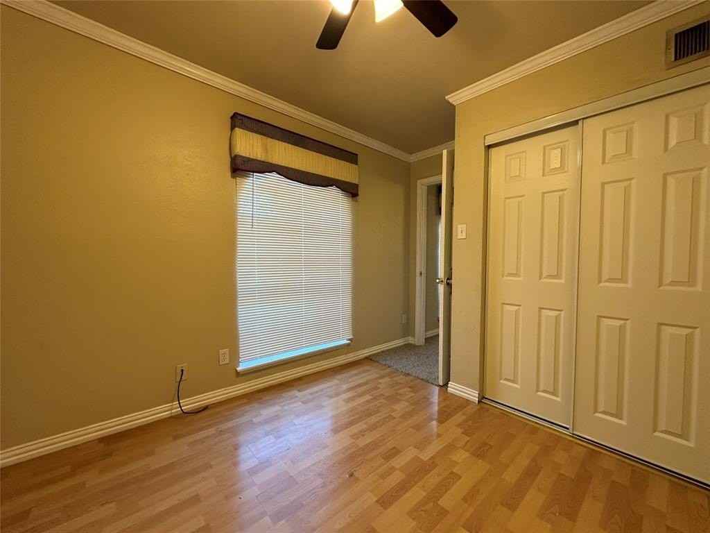 1844 Stockton Trl - Photo 4 of 11