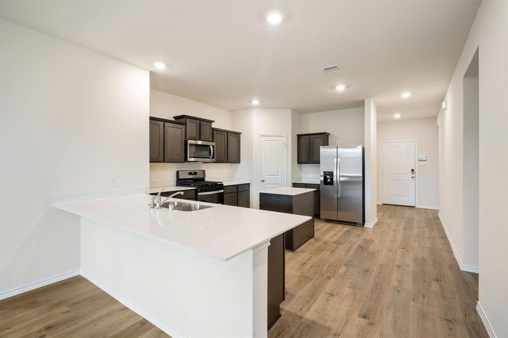 1324 Stuarts Forest Dr - Photo 7 of 36