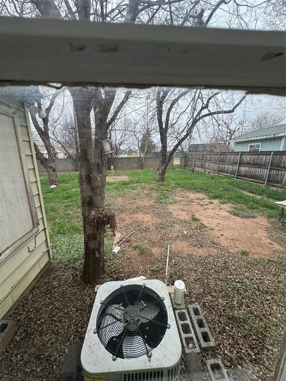 1758 Jackson St - Photo 7 of 7