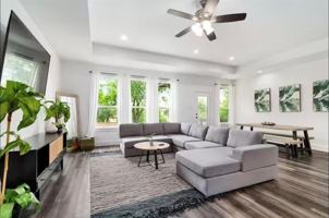 featured image of 519 High St