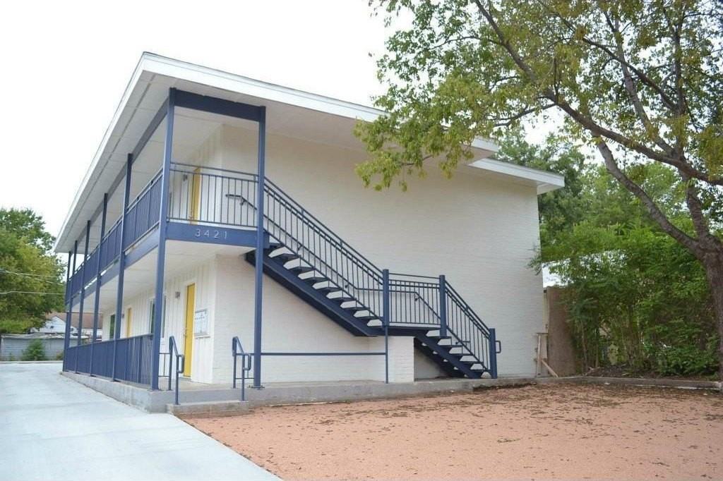 3421 W 5th St #D - Photo 2 of 13