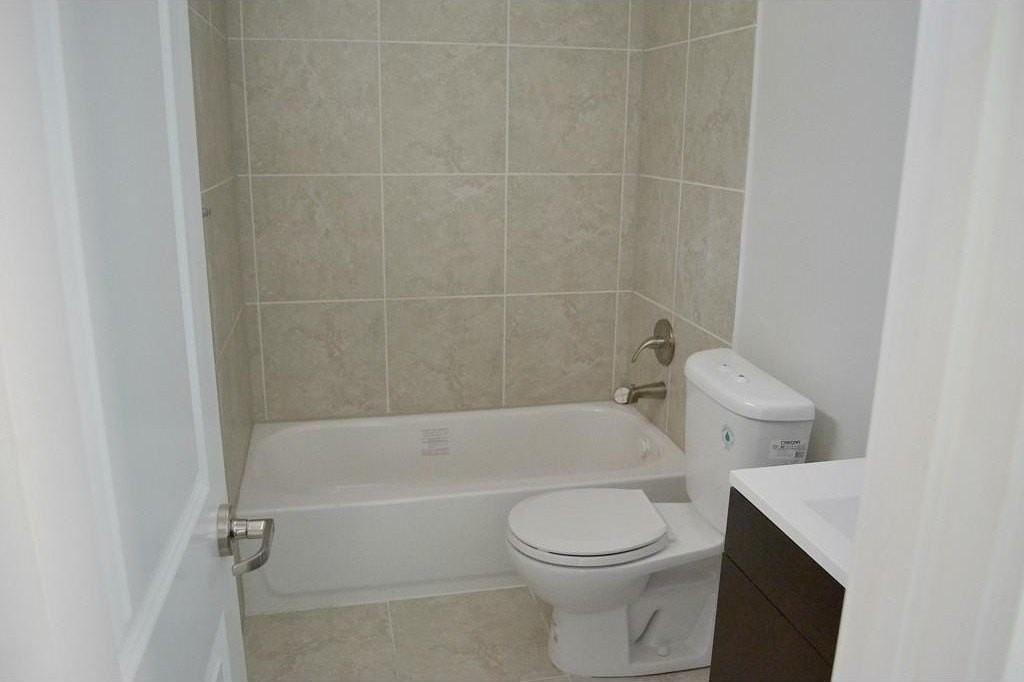 3421 W 5th St #D - Photo 7 of 13