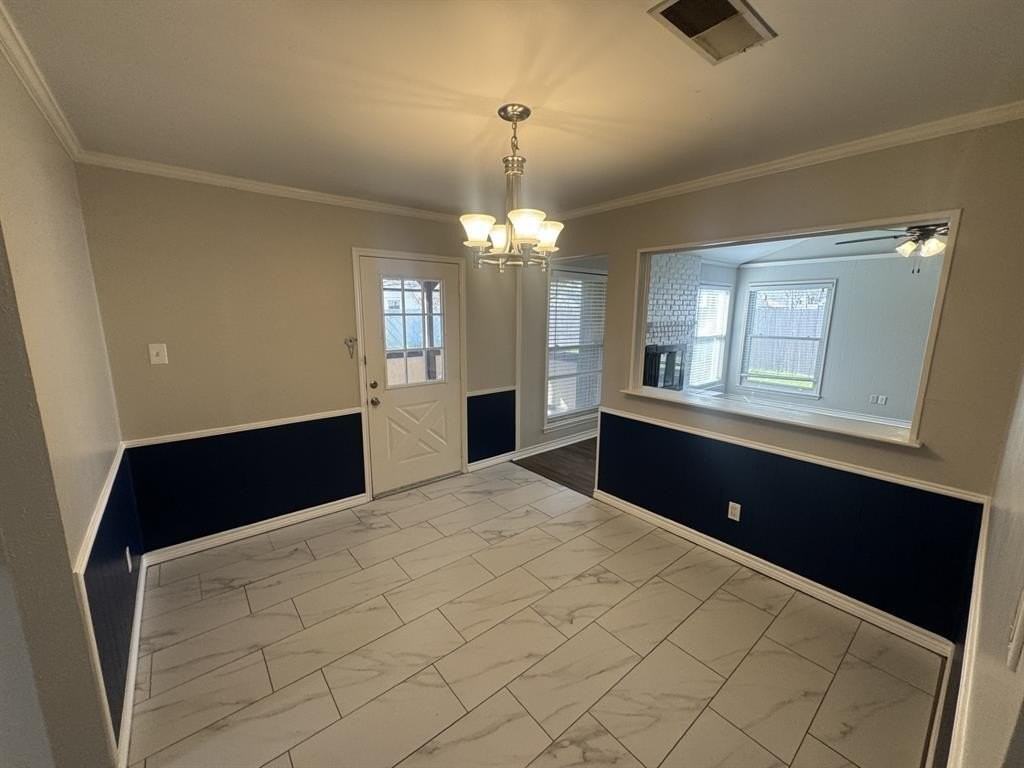 332 Navajo Dr - Photo 4 of 14