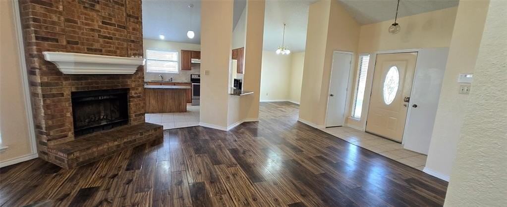 2312 Dawn Ct - Photo 5 of 25