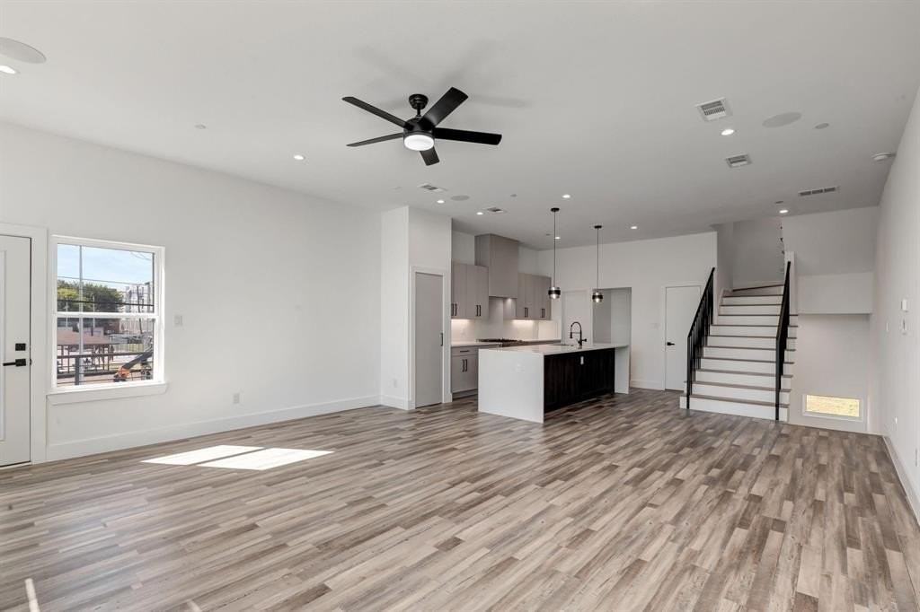 521 Melba St #101 - Photo 6 of 24