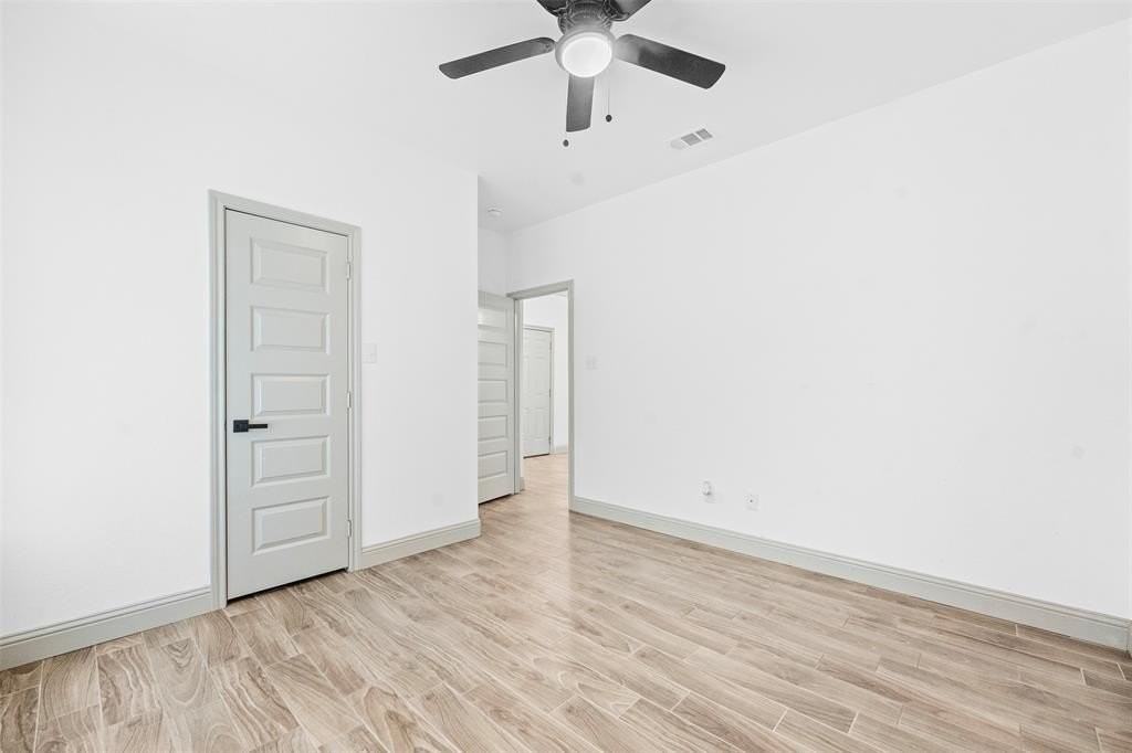 4801 Shackleford St - Photo 5 of 25