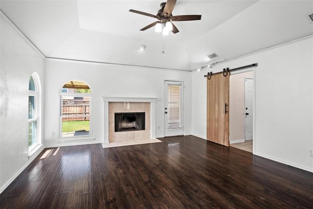 3801 Smartt St - Photo 7 of 37