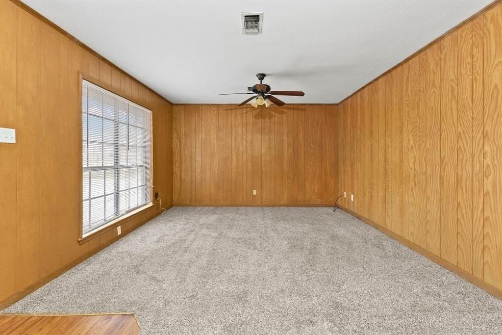 706 S Manson St - Photo 2 of 36