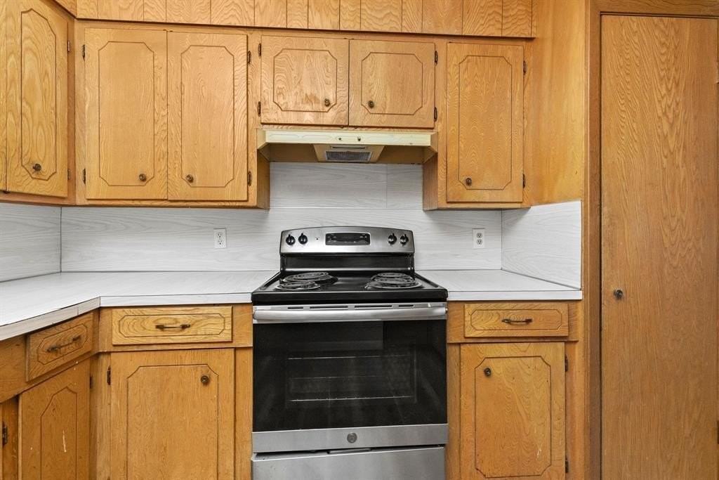 706 S Manson St - Photo 5 of 36