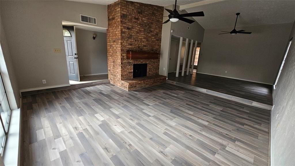 470 Clear Creek Ln - Photo 4 of 13