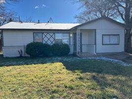 featured image of 5441 N 9th St