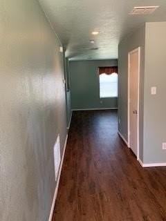 2712 Redwood St - Photo 3 of 19