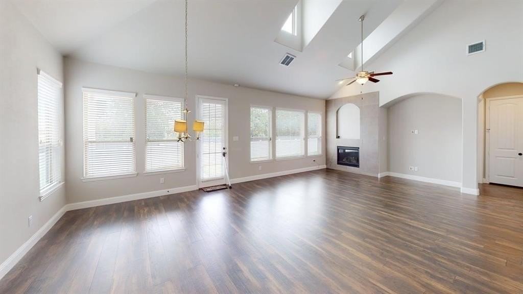 2013 State St - Photo 5 of 24