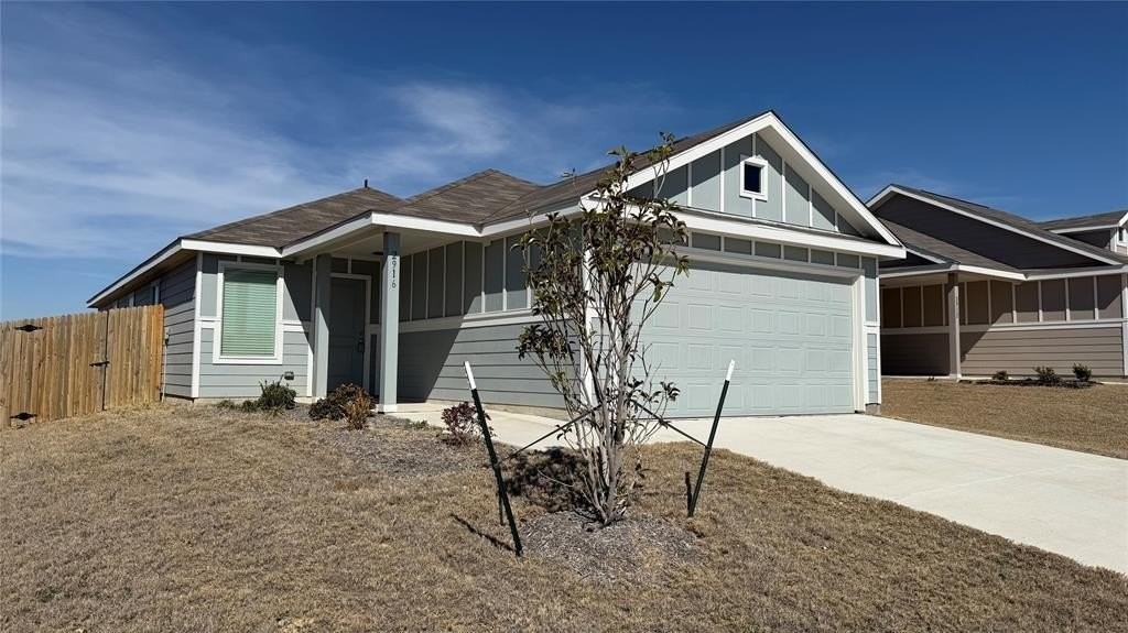 2916 Tibbles Dr - Photo 2 of 17