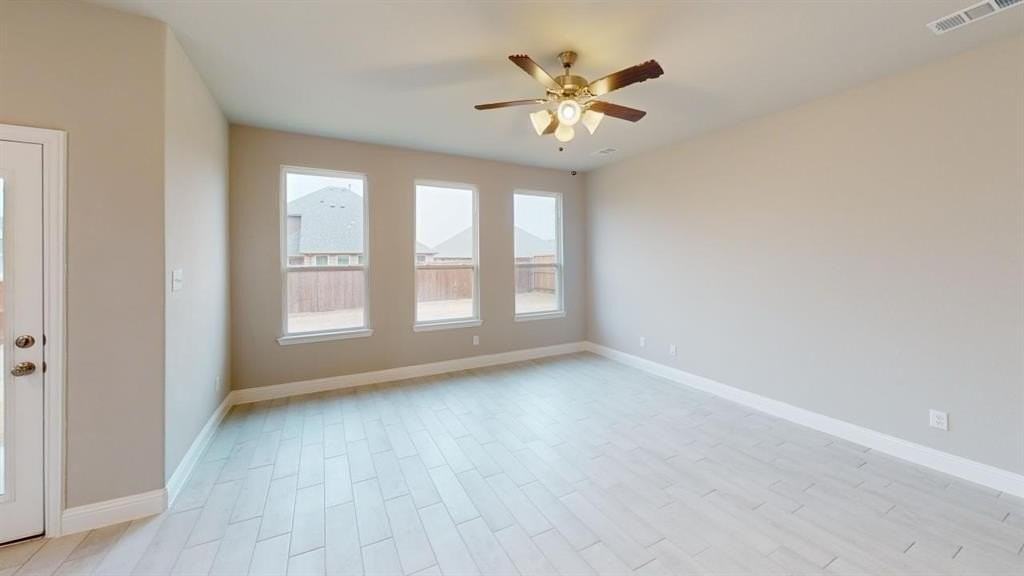 220 Santa Lucia Dr - Photo 7 of 29