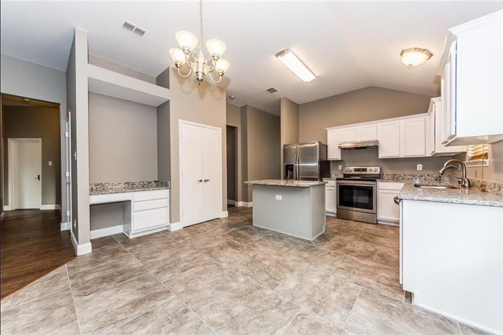 2016 Falls Creek Dr - Photo 7 of 20