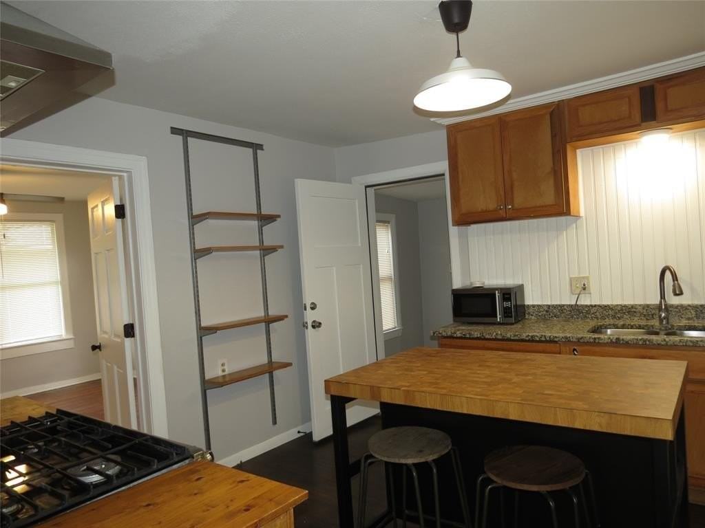 5643 E Side Ave - Photo 5 of 13