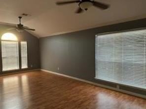 918 Cooper Ln - Photo 5 of 18