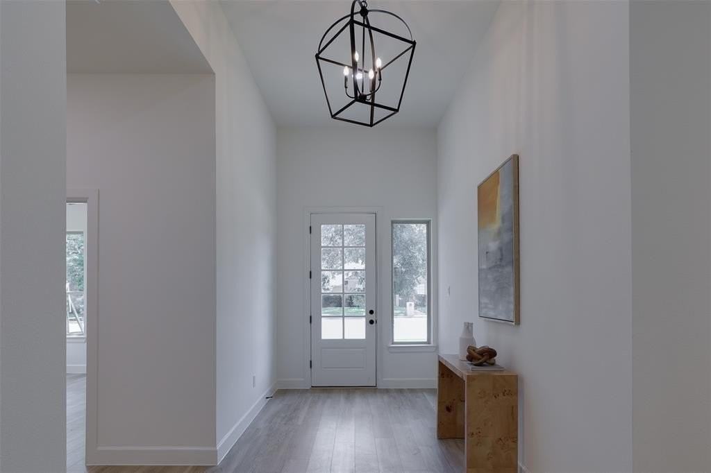 1208 Oak Harbor Blvd - Photo 3 of 25