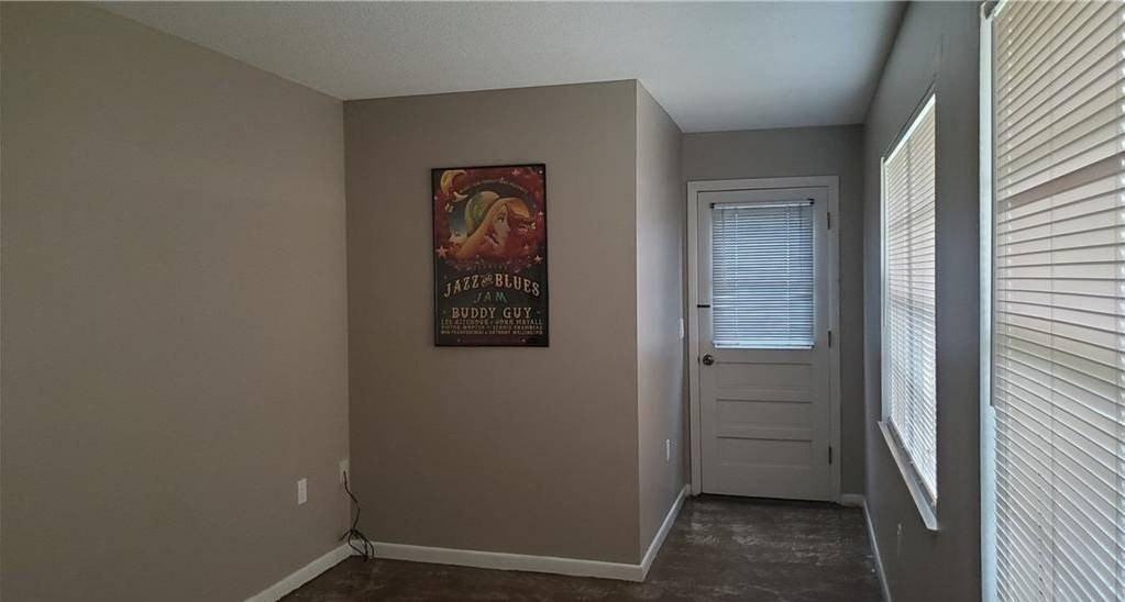 203 Longview Rd - Photo 7 of 12