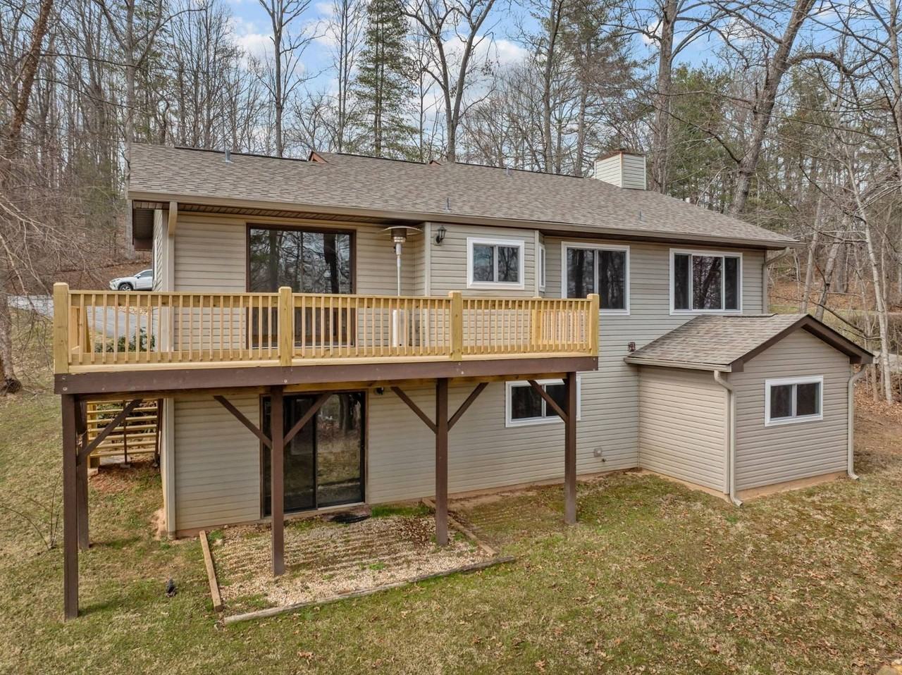 200 Waterford Dr - Photo 6 of 37