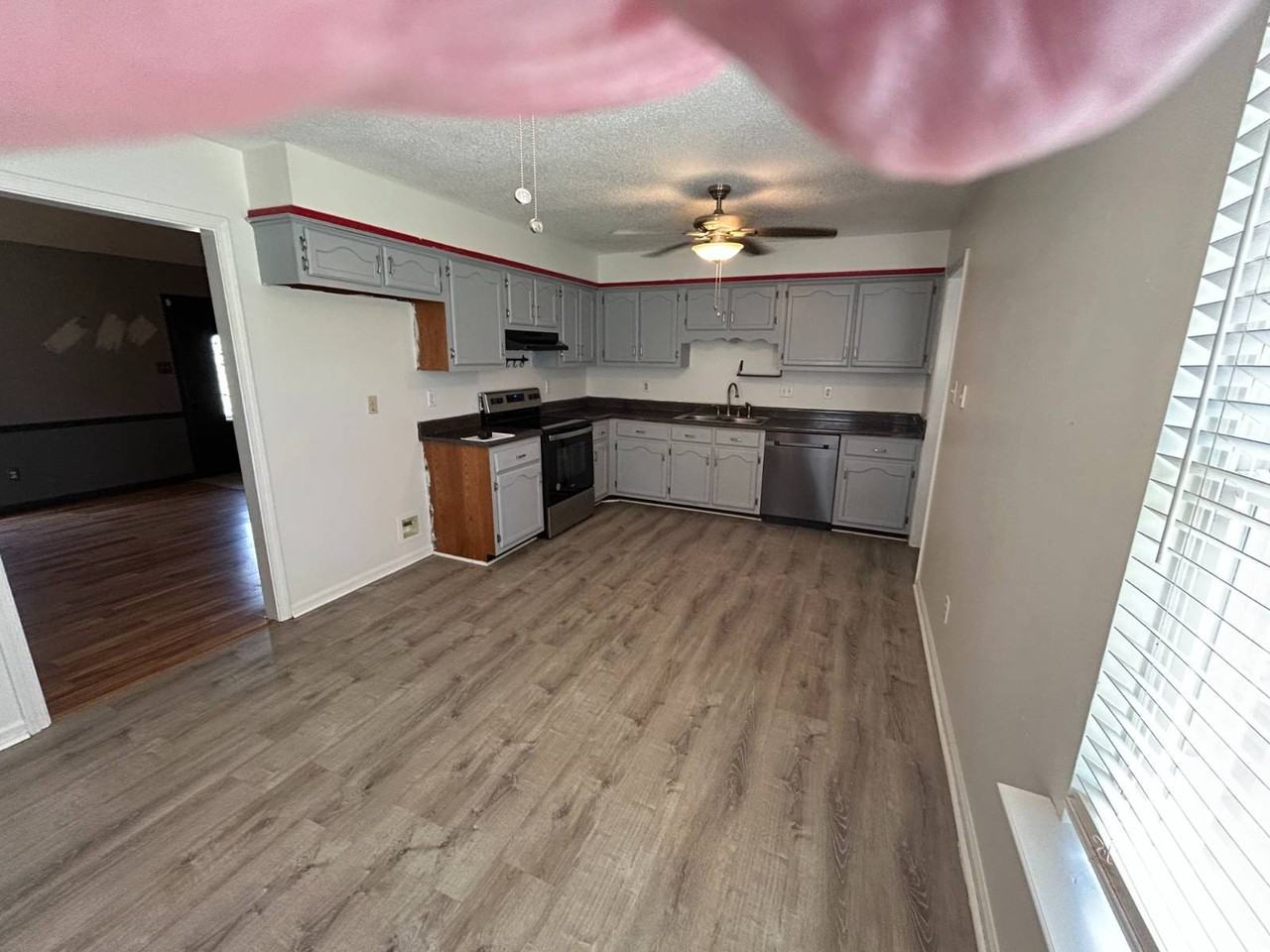 6823 Northknoll Ave - Photo 2 of 19