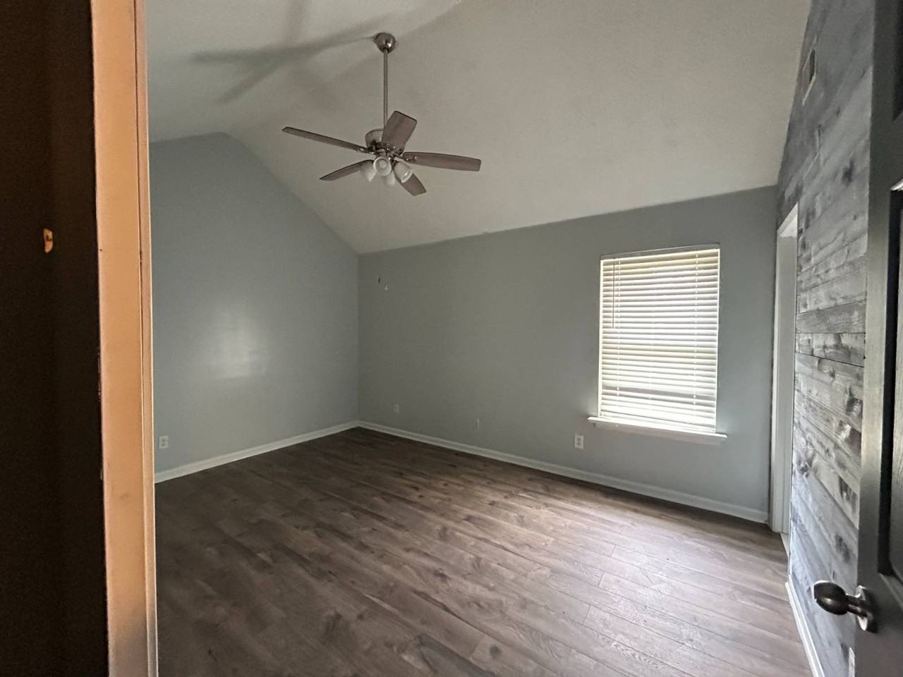 6823 Northknoll Ave - Photo 6 of 19