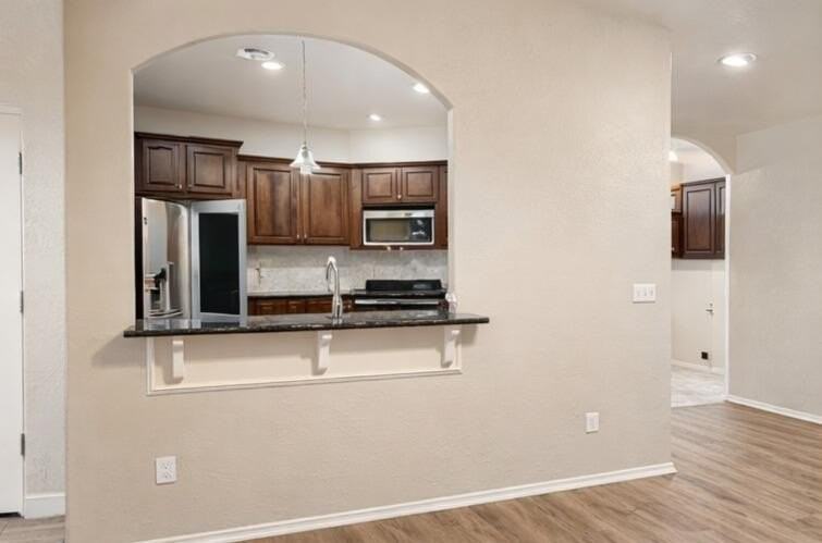 832 Carol Ann Pl - Photo 6 of 17