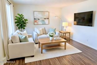 2625 N Alvernon Way - Photo 1 of 1