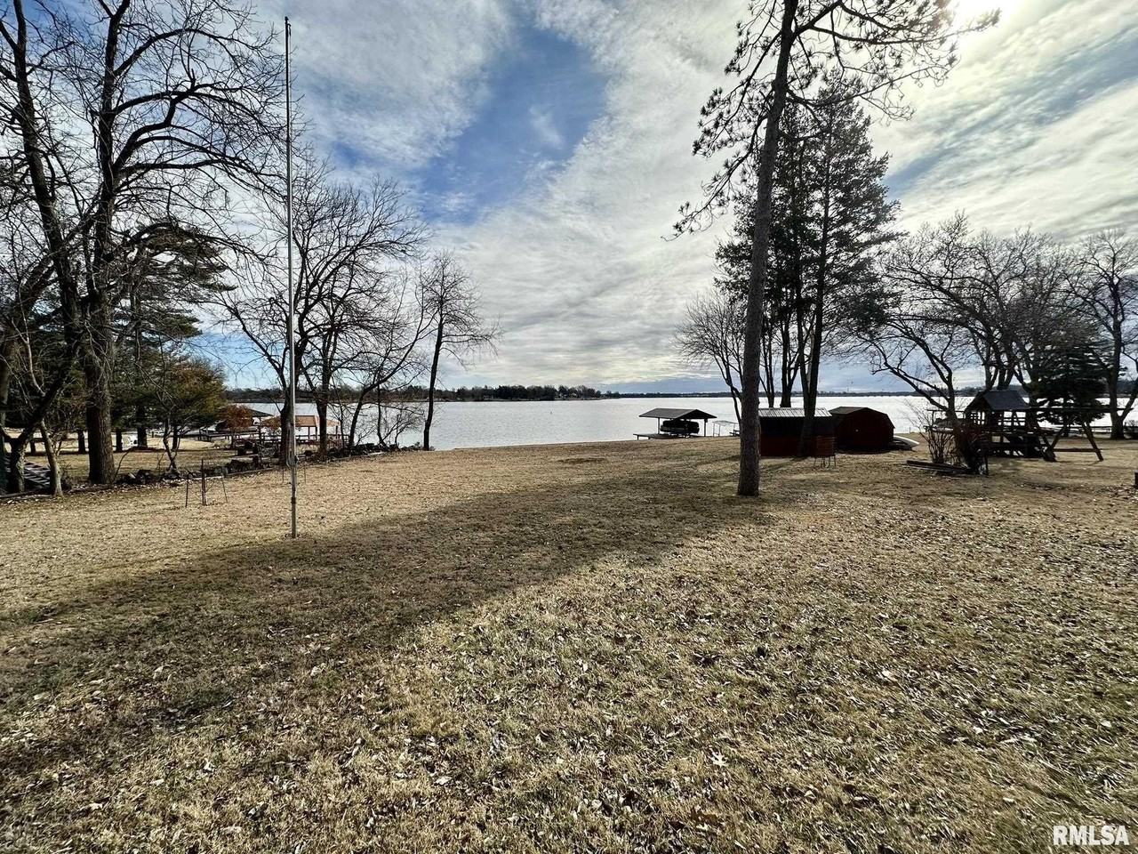 136 E Hazel Dell Ln - Photo 6 of 35