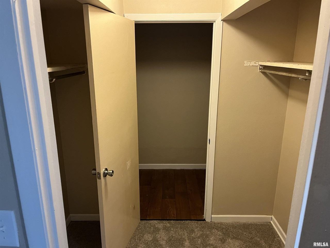 1304 W Jeth Ct Unit A - Photo 7 of 11