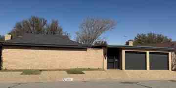 featured image of 1402 W Pecan Ave