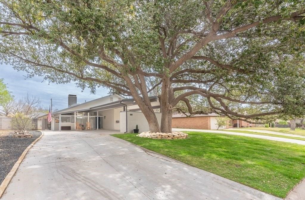 2008 N H St - Photo 3 of 48