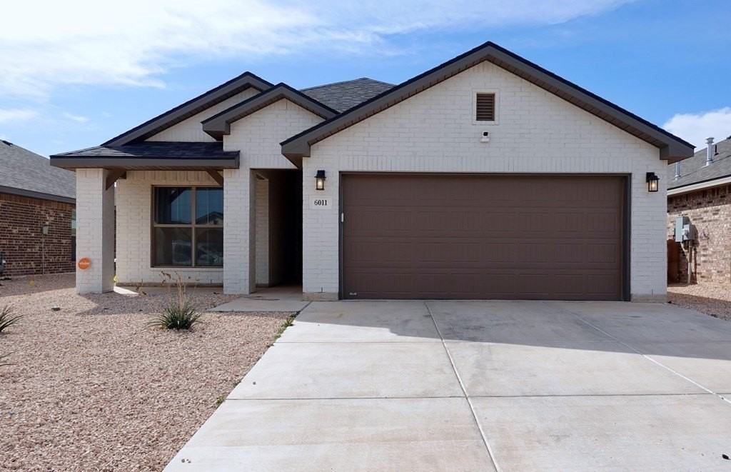 6011 Purtis Creek Dr - Photo 3 of 43