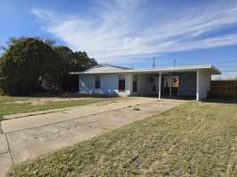 featured image of 105 E Nobles Ave