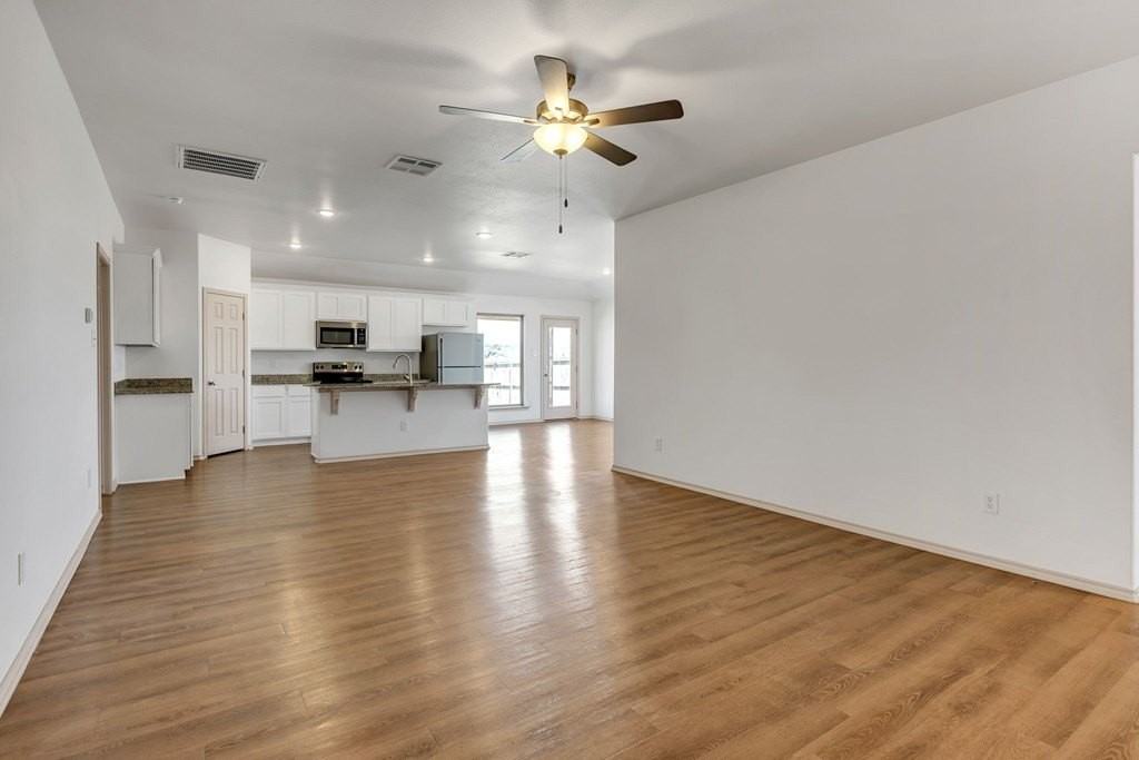 8309 E County Road 113 - Photo 5 of 16