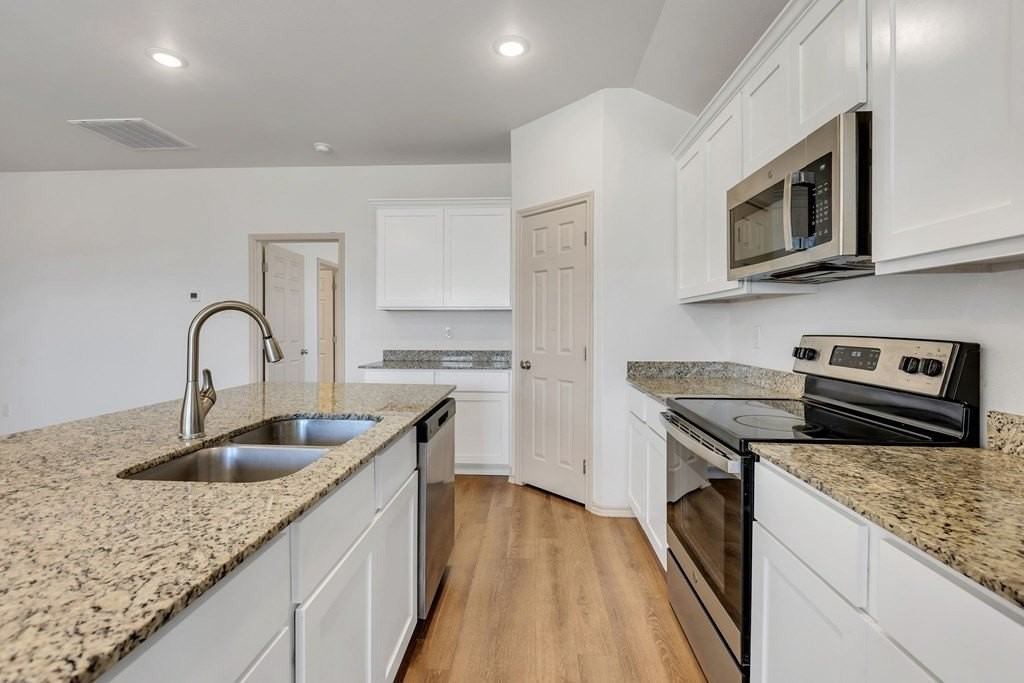 8309 E County Road 113 - Photo 6 of 16